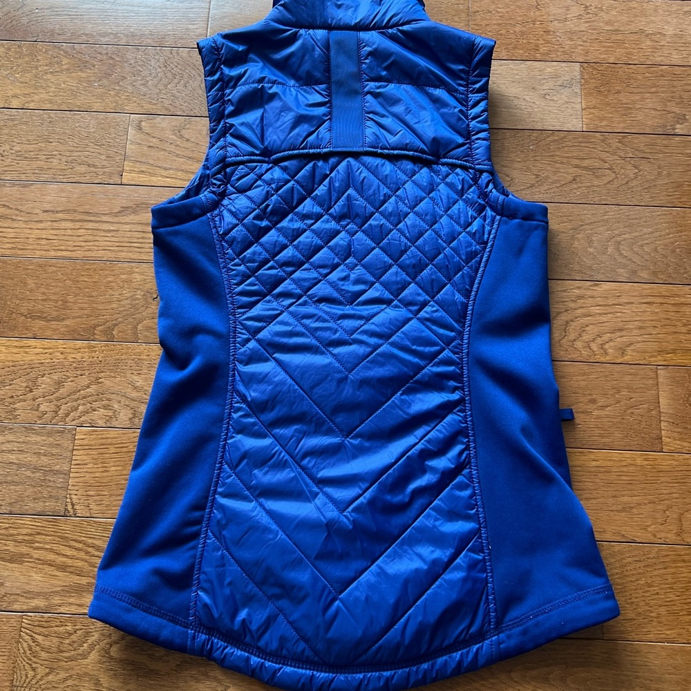 💙ATHLETA REFLECTIVE ROCK SPRINGS QUILTED VEST/JACKET-ROYAL BLUE-XS💙 - Picture 4 of 8